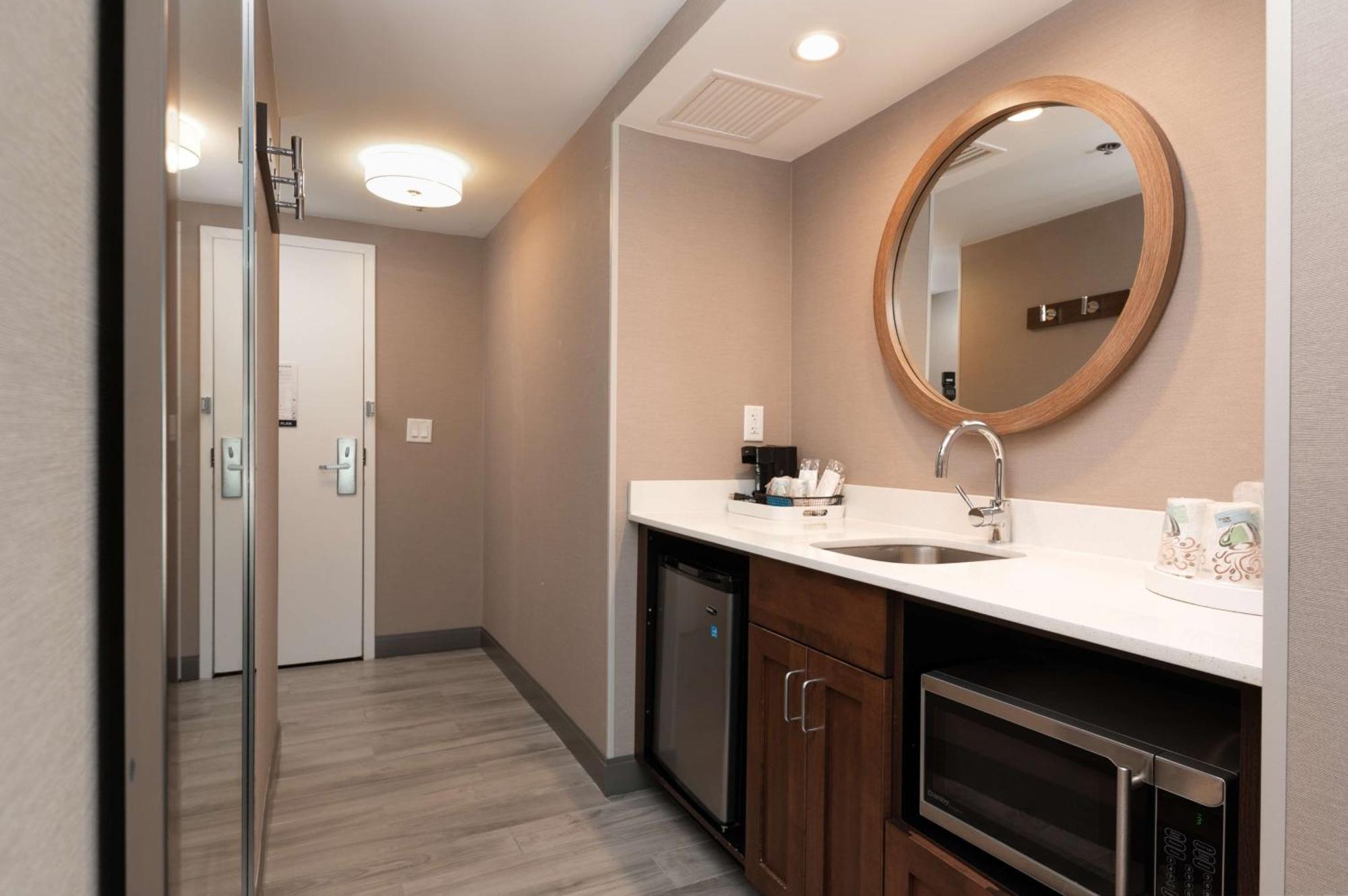Hampton Inn & Suites Arlington Crystal City Dca Eksteriør billede