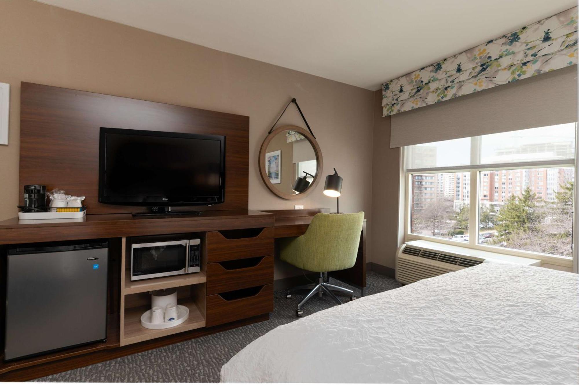 Hampton Inn & Suites Arlington Crystal City Dca Eksteriør billede