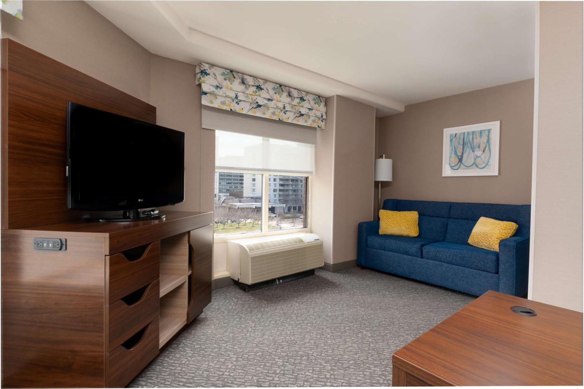 Hampton Inn & Suites Arlington Crystal City Dca Eksteriør billede